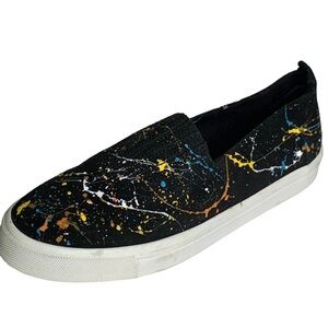 Minnetonka Paint Splash Tan Slip On Sneakers NEW Size 7